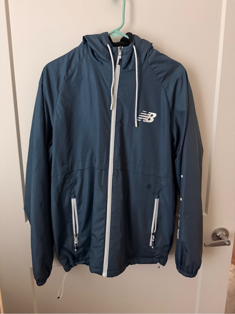 New Balance Men's Dark Blue Hooded Performance Jacket with White Trim